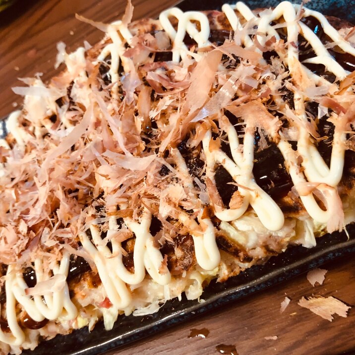 フワフワ！タコ焼き粉と挽肉で作る、お好み焼き